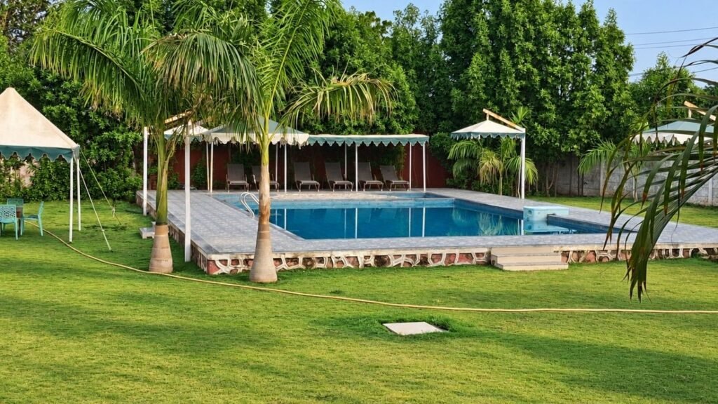 Best Hotel Near Statue of Unity
