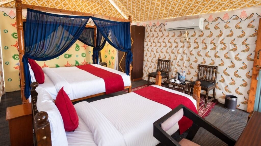 hotel near statue of unity