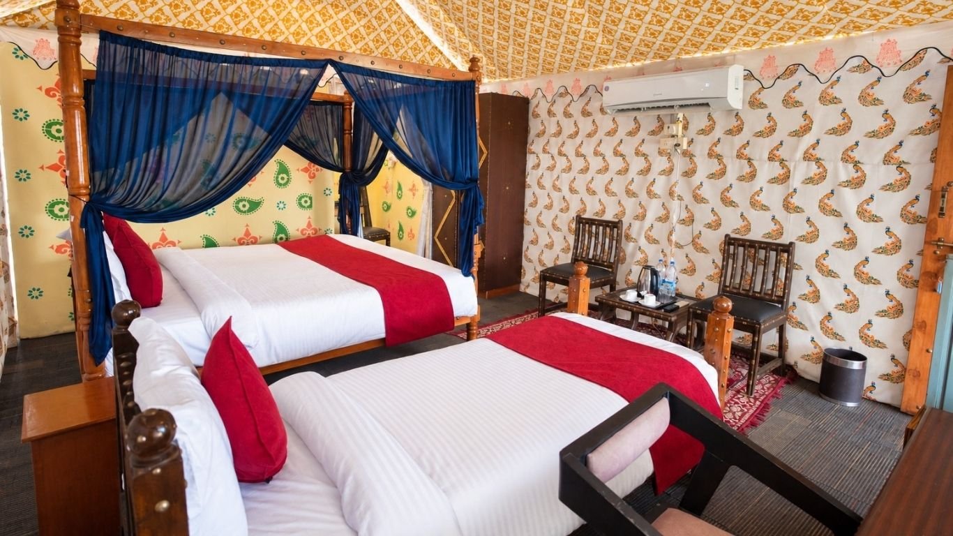 hotel near statue of unity