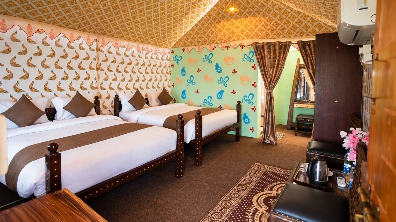 hotel near statue of unity
